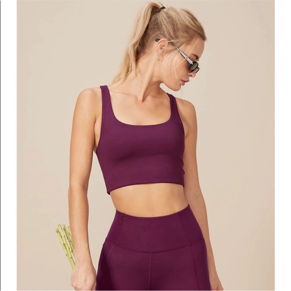 Girlfriend Collective Paloma Sports Bra Top in Plum